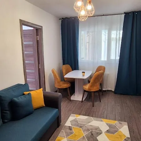 Selly Aprtament Apartamento Constança